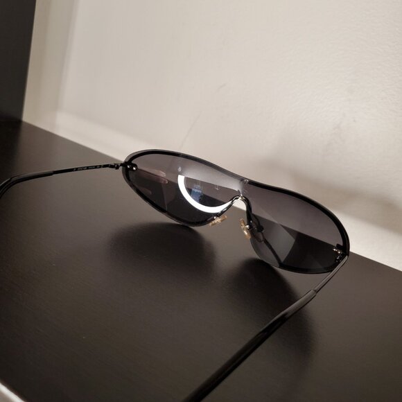 NOT FOR SALE Poshmark will Restrict Sellers Accounts If We Delete Too Many Items - Picture 6 of 7